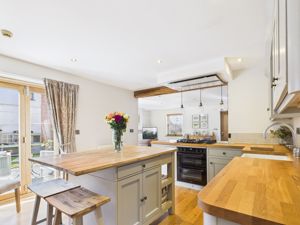 Photo 13- click for photo gallery